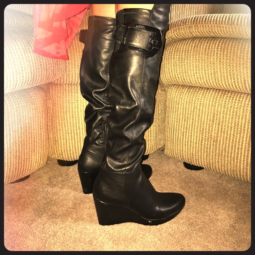 Dolce Vita Over the Knee Black boots size 6